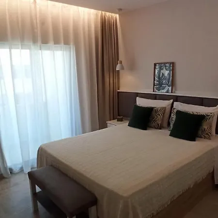 Fly & Sea View Apartment Lagos